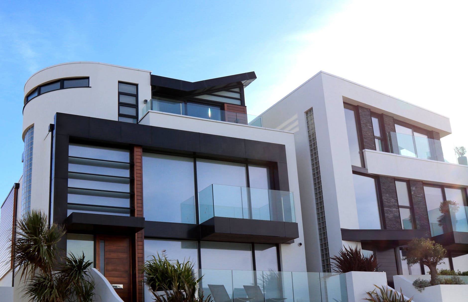5 Critical Features To Look For When Buying A Beach Home