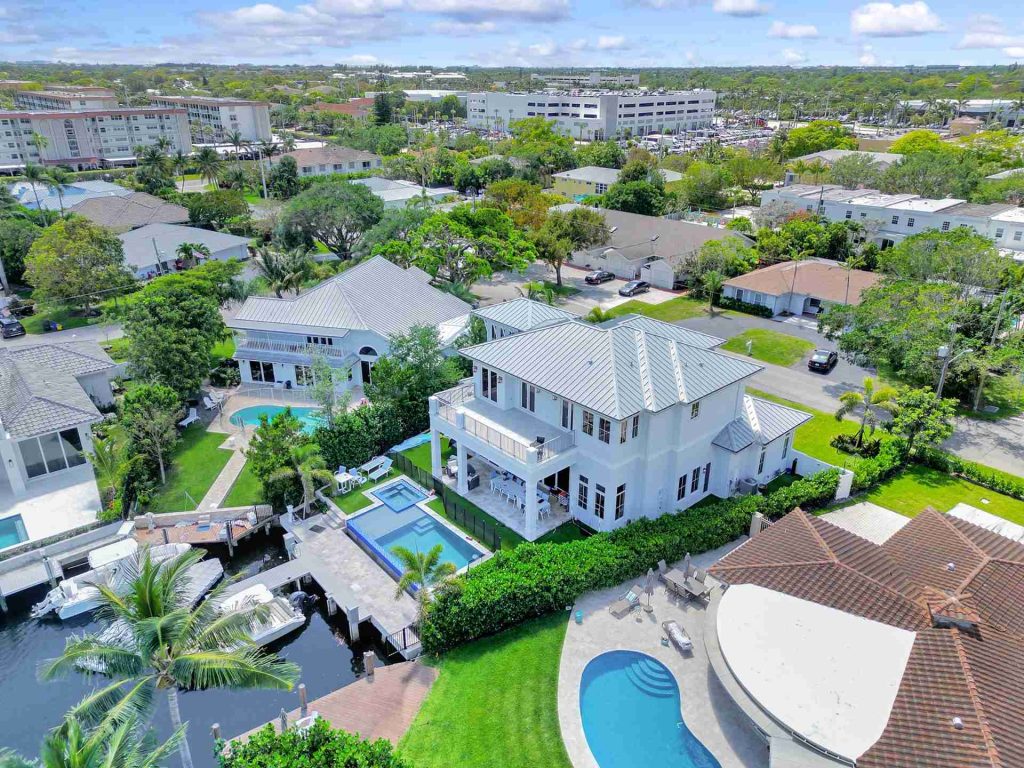 Why You Should Build Your Dream Home in Palm Beach, Florida